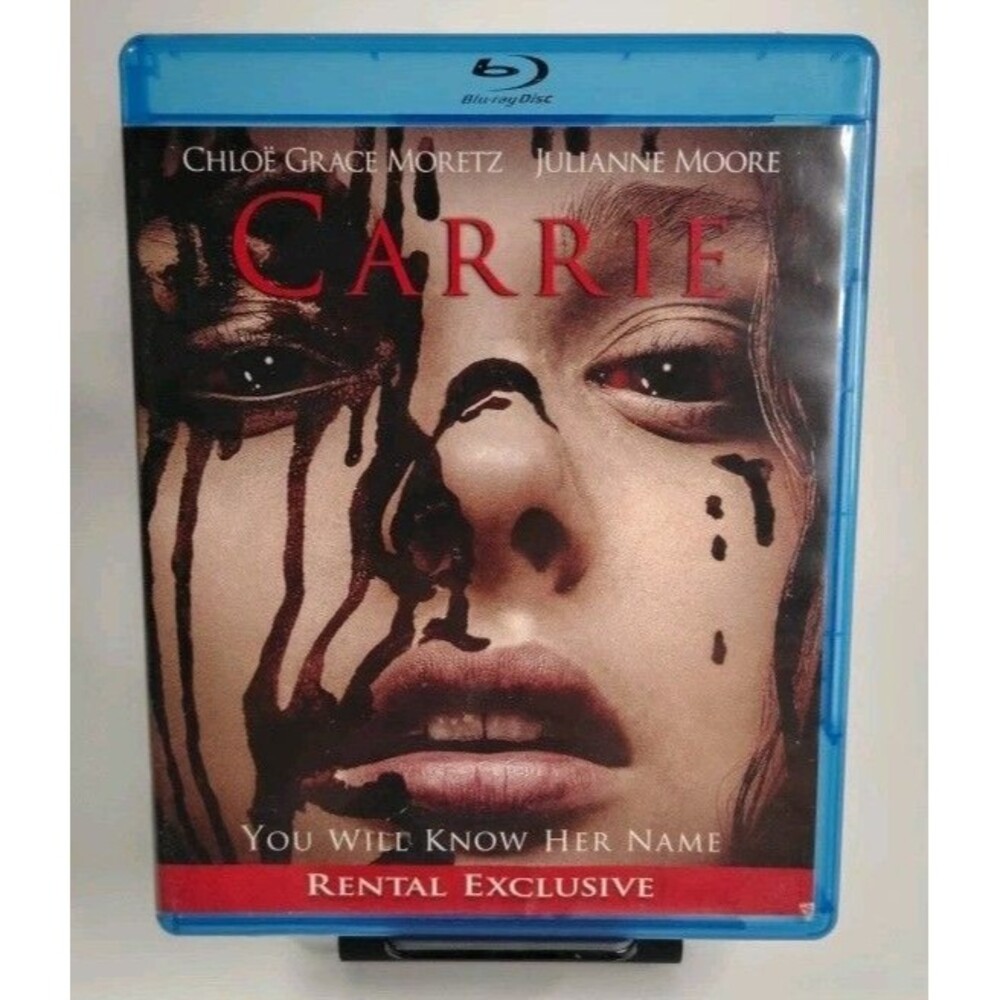 Carrie (Blu-ray/DVD, 2013, Widescreen) Chloë Grace Moretz/Judy Greer! Pre Owned.